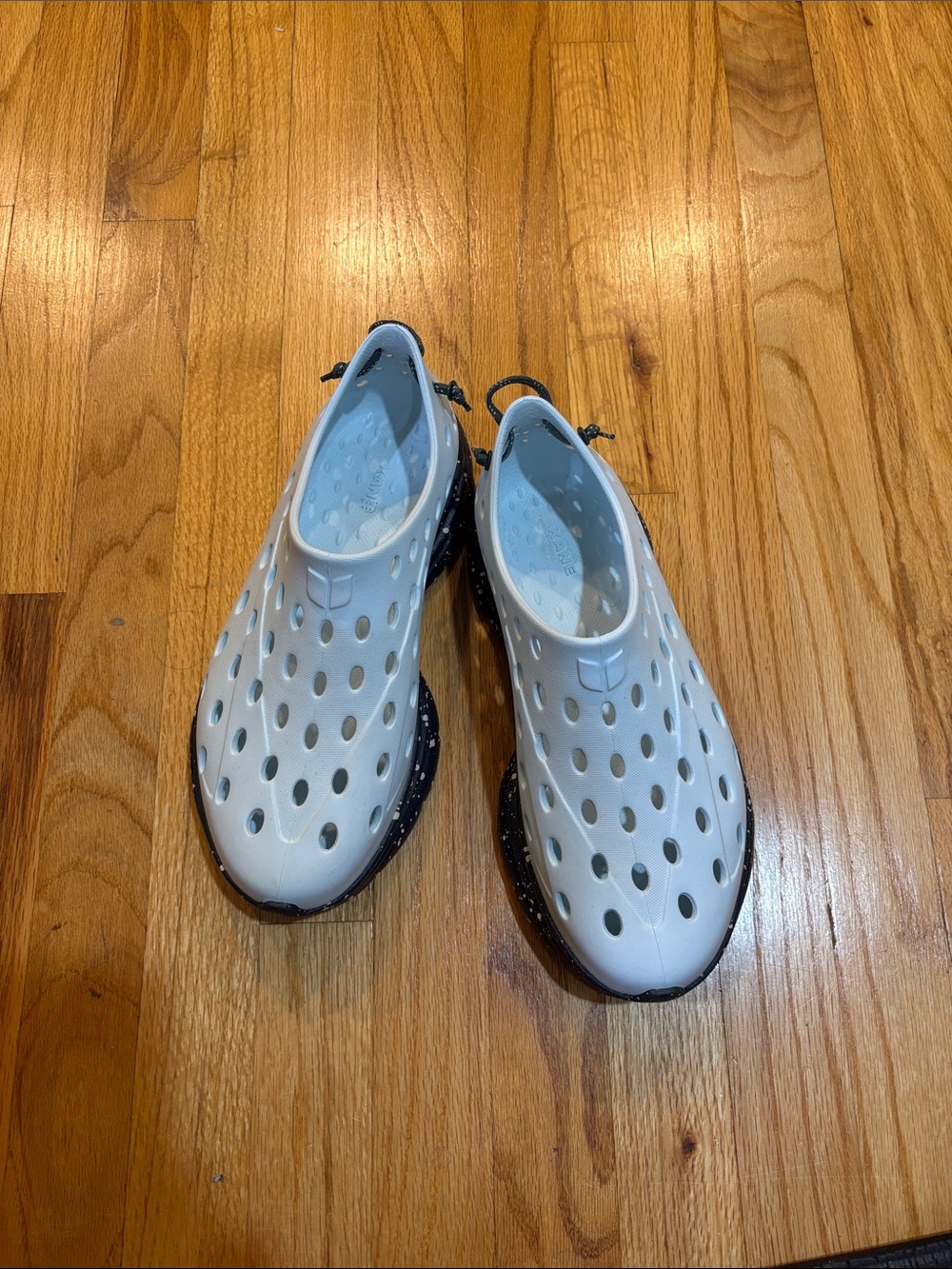 Kane Recovery Shoes